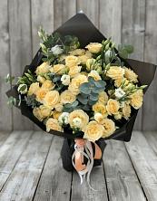 Букет цветов из:  Розы и Лизиантусы в Прохладном