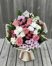 Букет цветов из:  Альстромерии, Гвоздики, Розы и Хризантемы в Прохладном