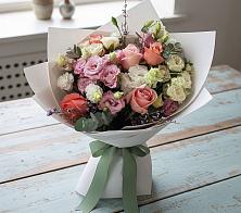 Букет цветов из:  Розы, Лизиантусы и Гвоздики в Прохладном