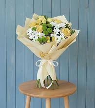 Букет цветов из:  Хризантемы и Розы в Прохладном