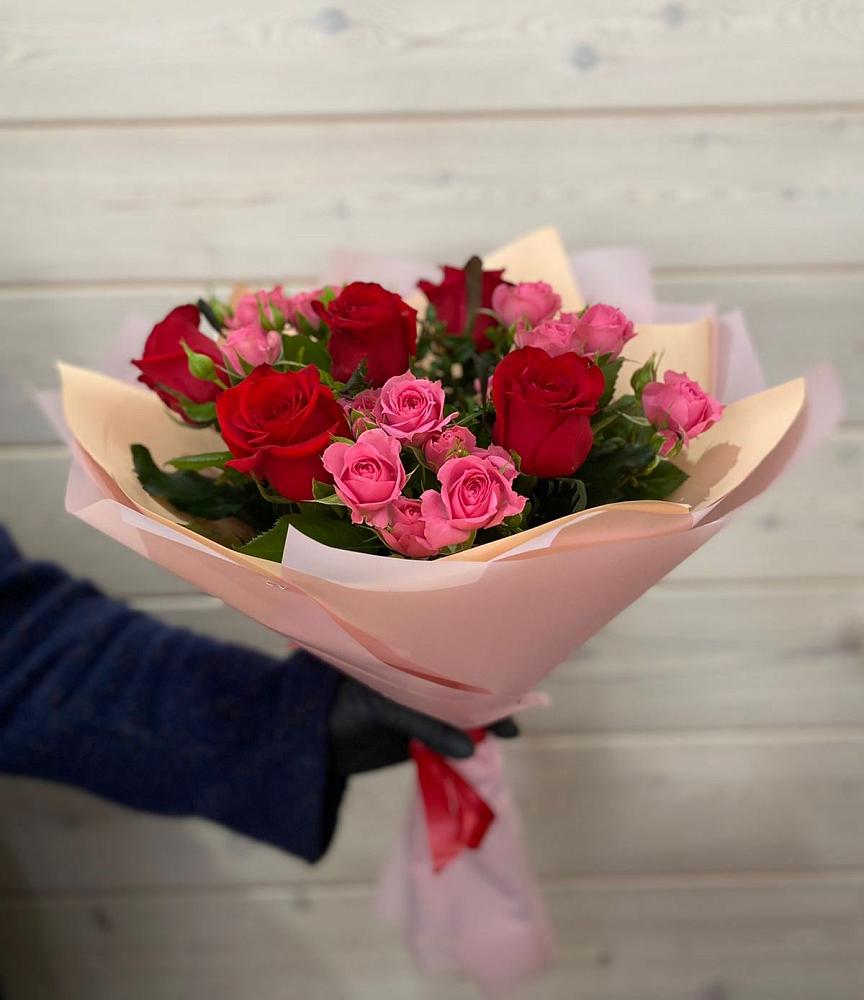 Букет цветов из: Розы в Прохладном