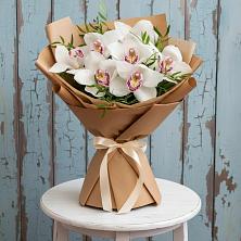 Букет цветов из:  Орхидеи и Розы в Прохладном